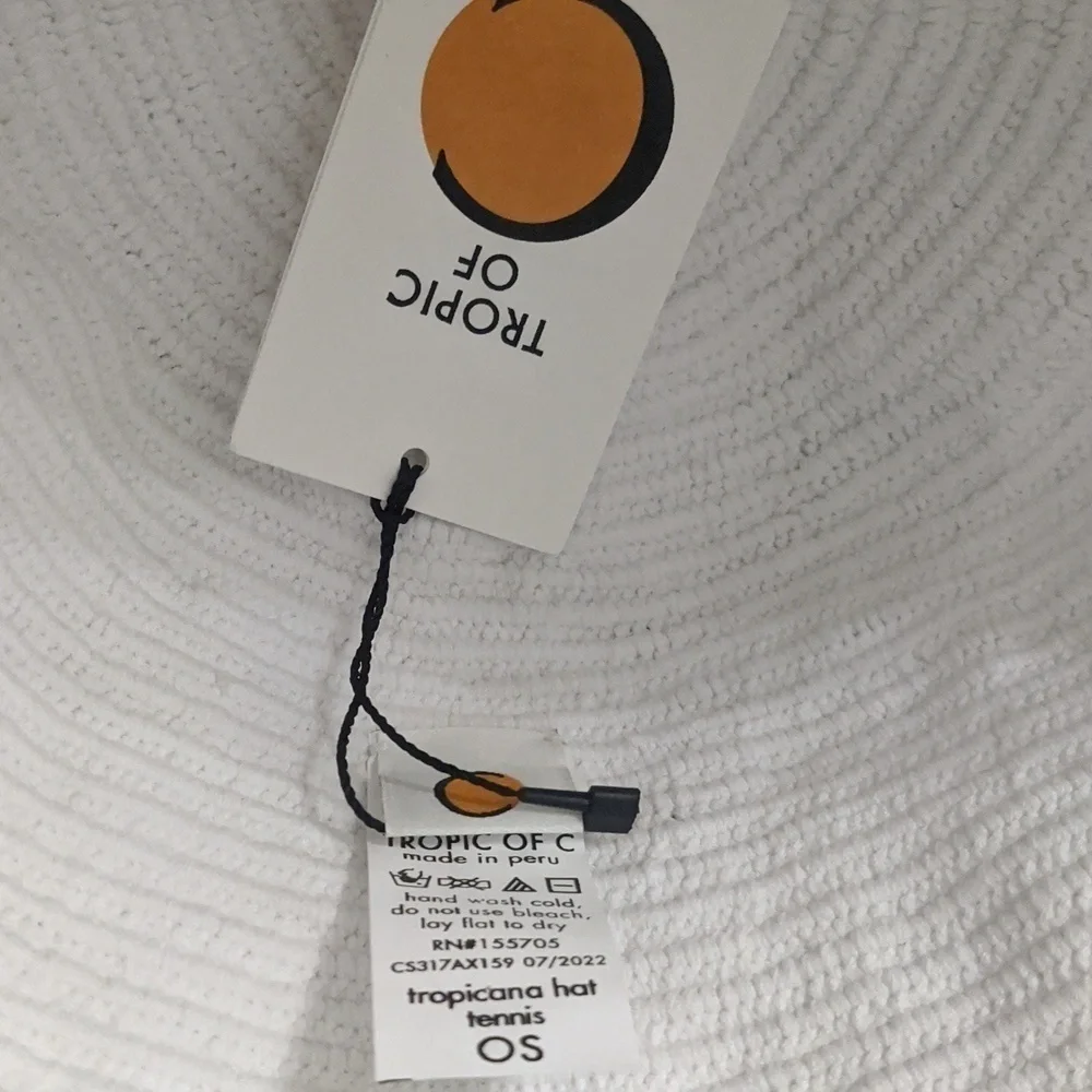 NWT Tropic of C x LVR | Tropicana Knit Bucket Hat